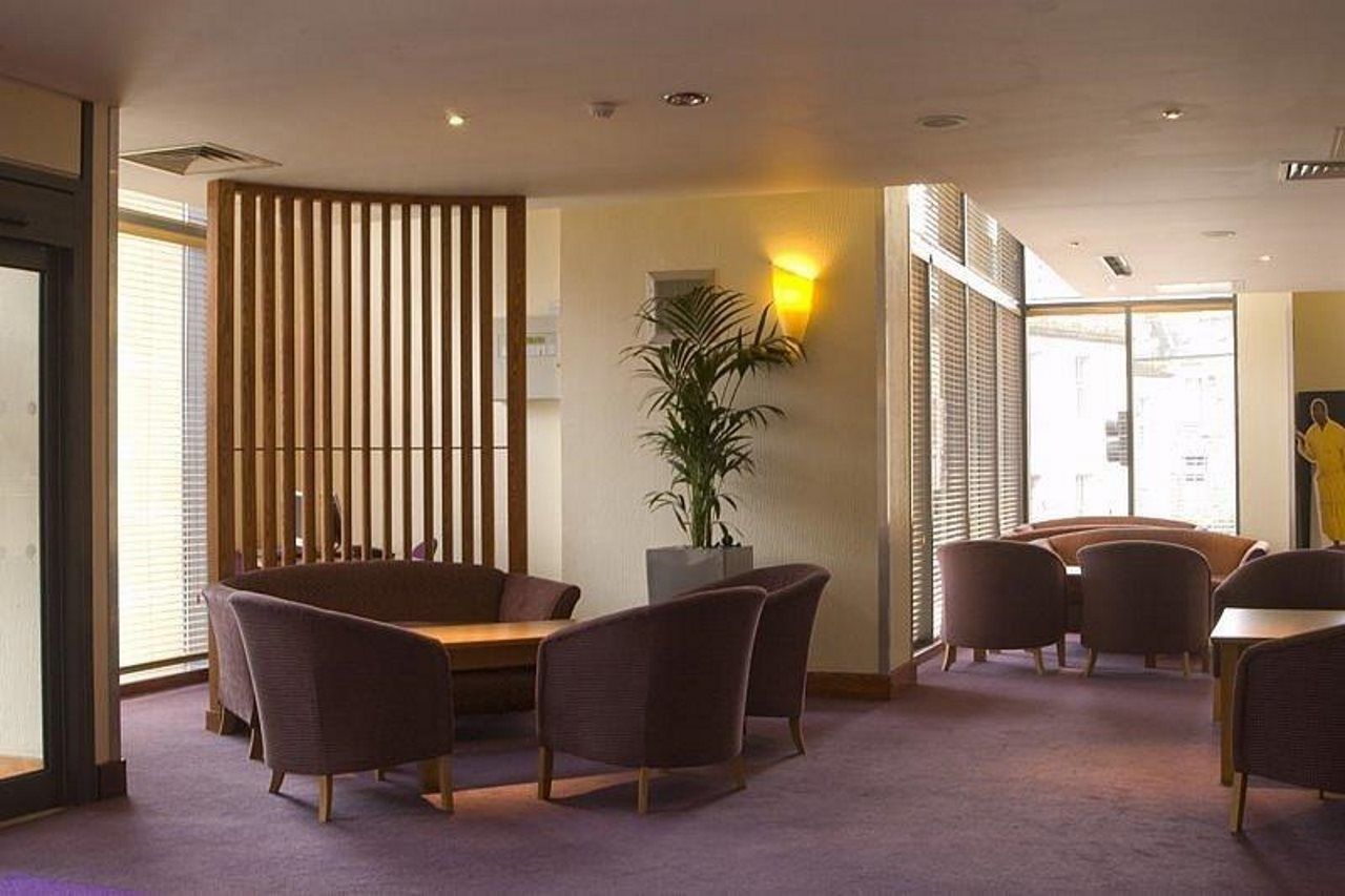 Premier Inn Edinburgh Central Екстер'єр фото