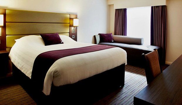 Premier Inn Edinburgh Central Екстер'єр фото